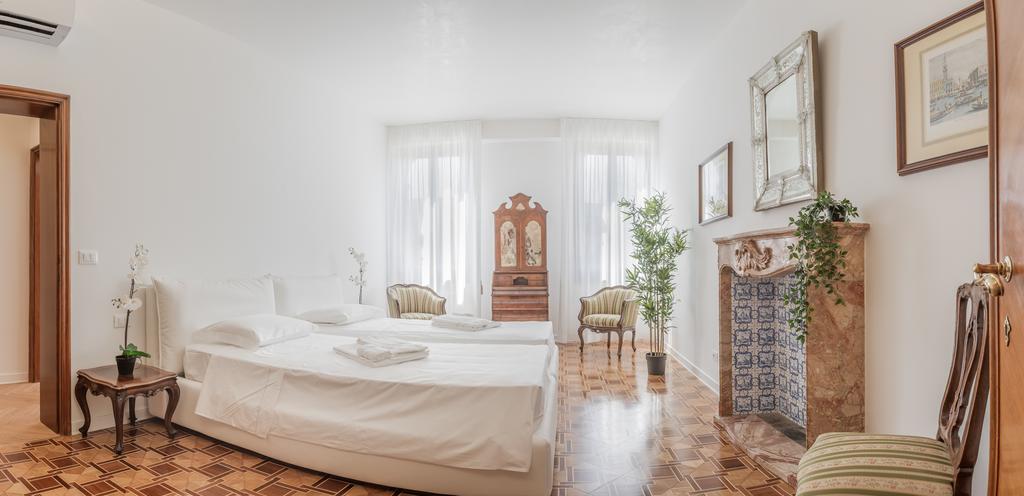 Luxury On Grand Canal By Wonderful Italy * Venecia
